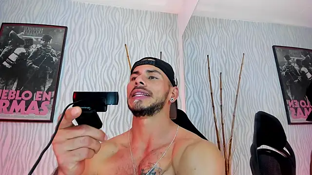 dylan_jacobx's cam snapshot