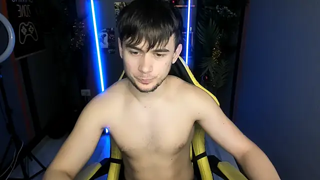 AlejandroEllias's cam snapshot