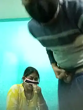 Cute-Charvii live sex cam