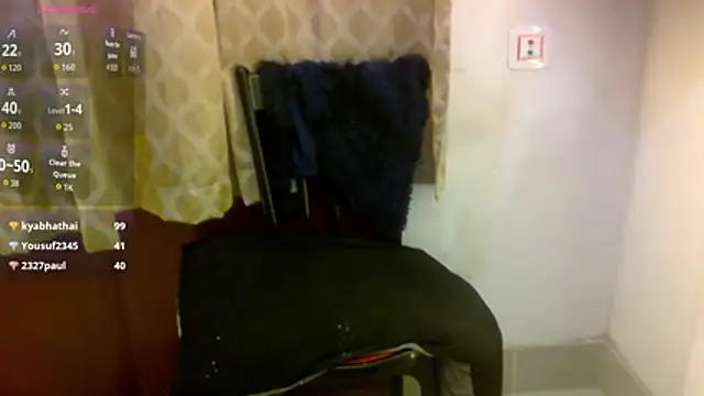 Teekhi_mirchii's cam snapshot