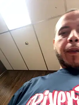 mast3r305 live sex cam