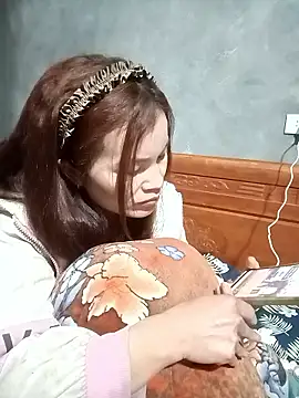 nangmo's cam snapshot