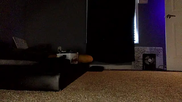 Cantgetenough0069 live sex cam