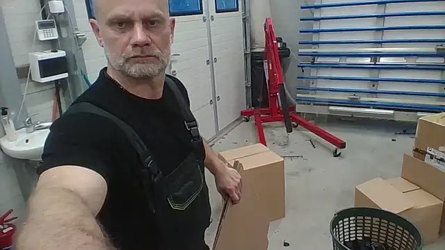 Boomerhun live sex cam