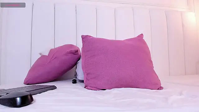 luna_velvvet's cam snapshot