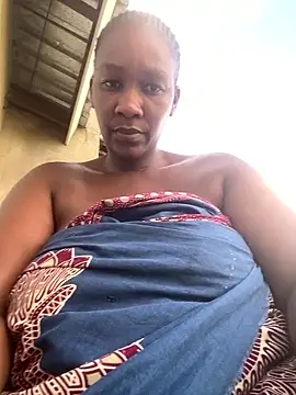 GiantClitHopex's cam snapshot