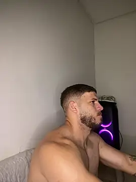 Andeilson1999 live sex cam