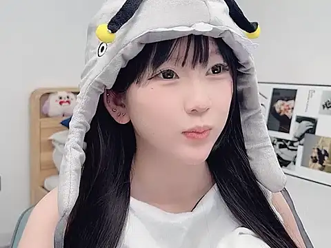 lnua-lnua live sex cam