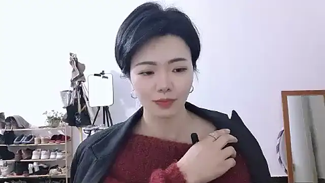 Lulu-uu live sex cam