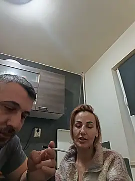 Aly-john1985 live sex cam