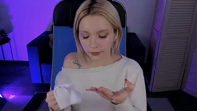 AuroraWrenfield live sex cam