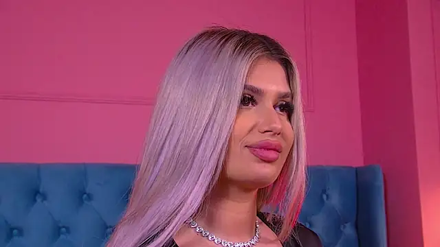 LorrySkye live sex cam