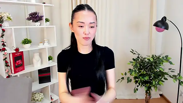 KellyKaai live sex cam