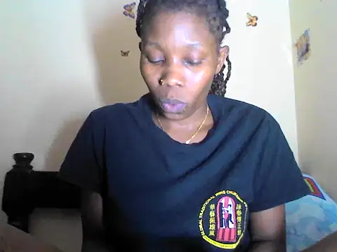 smallnaughtygirl's cam snapshot