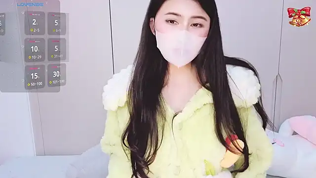 1-Emma-1's cam snapshot