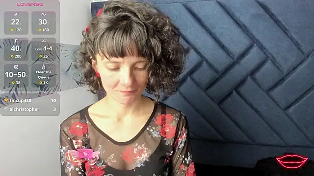 Valery_More__'s cam snapshot