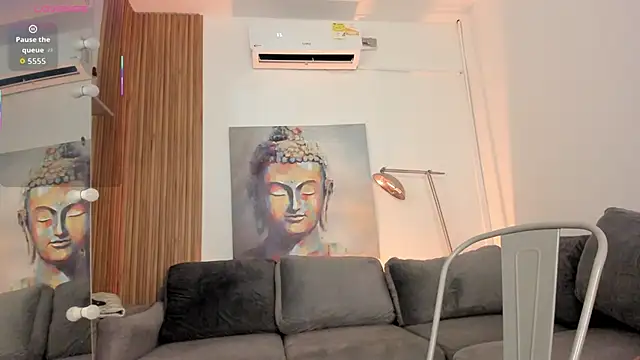 cinnia_'s cam snapshot