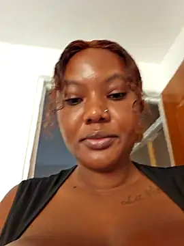 africanpearl__'s cam snapshot