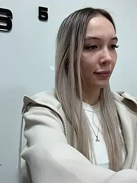 MoonSprinkle's cam snapshot