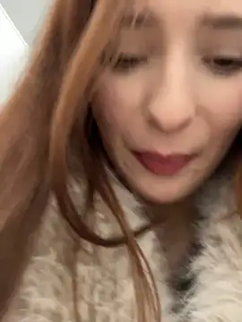 LilluKatten live sex cam