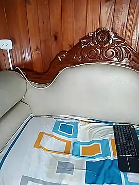 NoaBaker live sex cam