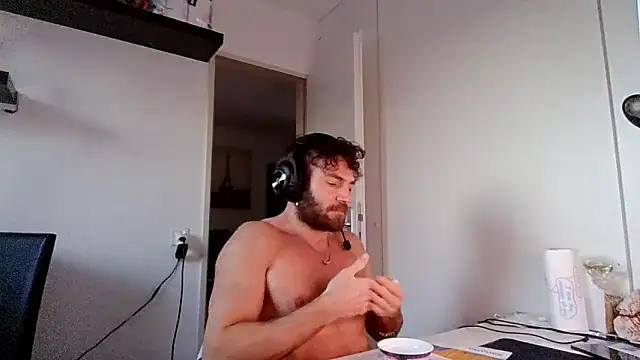 alpha-hunk live sex cam