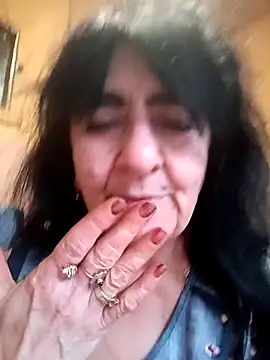 Lovely_Lori live sex cam