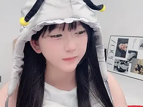 lnua-lnua live sex cam