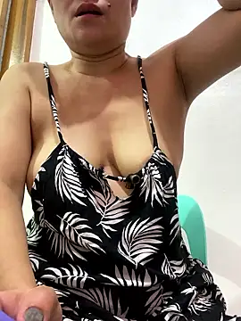 wildpussycat69 live sex cam