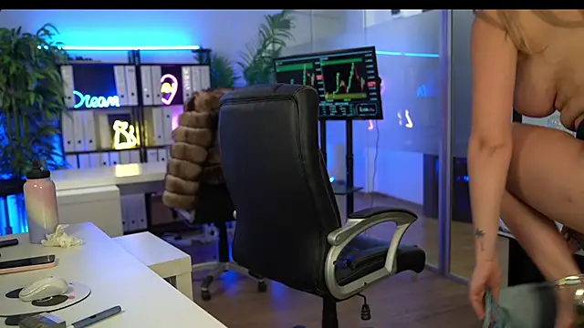 BabesGoWild's cam snapshot