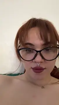 LunaMillie live sex cam