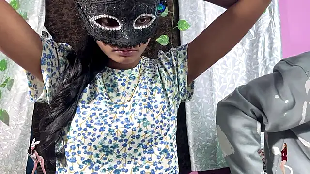 leenaboy@xh live sex cam