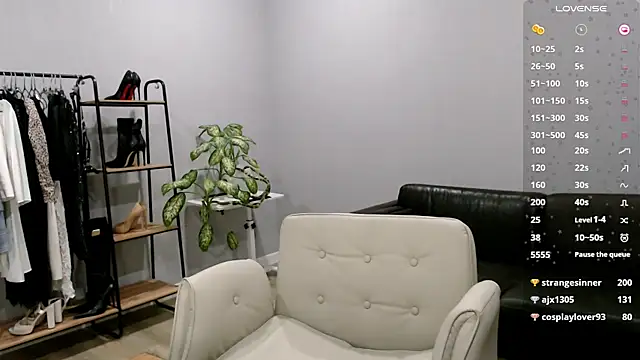 Ella_Sea's cam snapshot