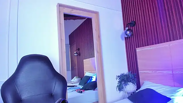 scarlett_rosse_x's cam snapshot