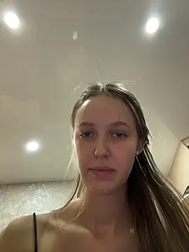 ElliRose live sex cam
