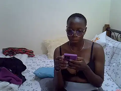 Sweet_Bear live sex cam