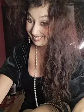 GypsyEsmeralda live sex cam