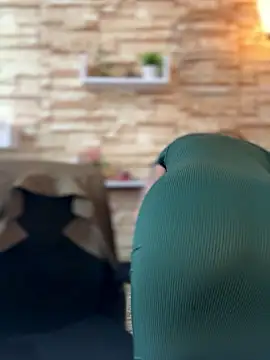 _Abril-Office1 live sex cam