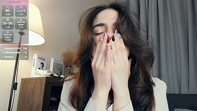 DracosMoon live sex cam