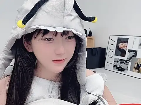 lnua-lnua live sex cam