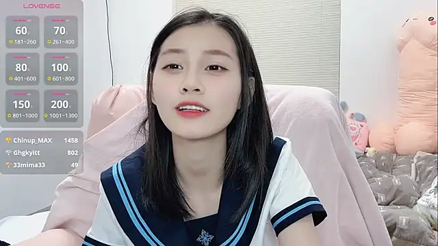 lris-Beauty live sex cam