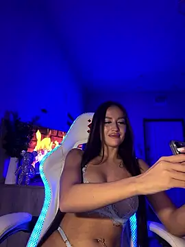 Karamelikaa live sex cam