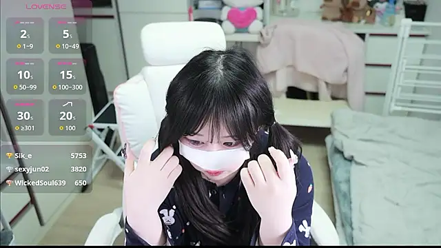 kimhyeona2005 live sex cam