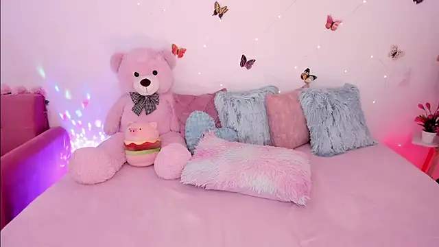 Zara_uwu_ live sex cam