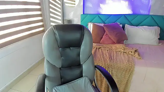 Antonela_vargas live sex cam