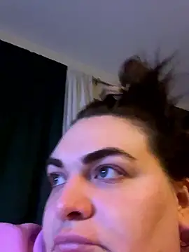 HeyBABYGIRL's cam snapshot