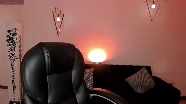 ScarlettBoss live sex cam