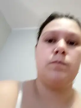 GlitterAuburn live sex cam