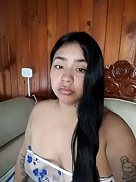 NoaBaker's cam snapshot