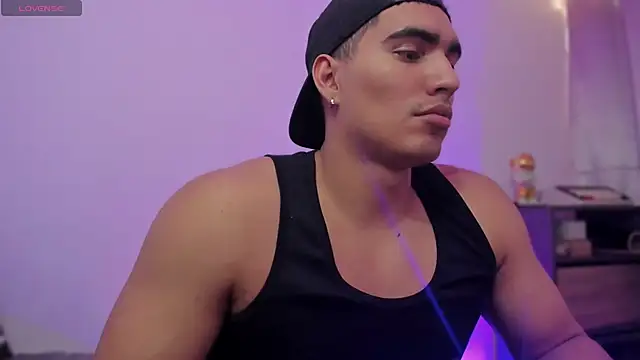 JamesGraay live sex cam